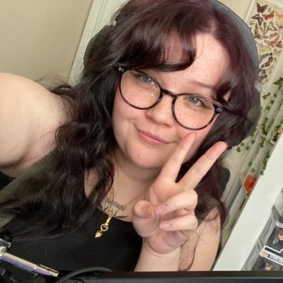 24 • She/they • Alt🖤 • Casual Streamer✨ • 🏳️‍🌈