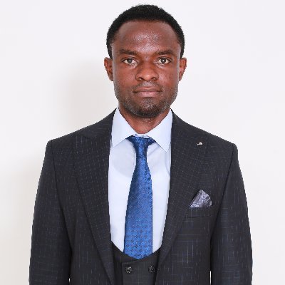I have been doing digital marketing and e-commerce for the last 4 years, helping companies (SMEs) growing their online presence & stand out from competition.