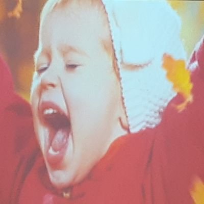 misslaughhahaha's profile picture. apa yang terlintas, aku tweet la... 😅 😅 😅