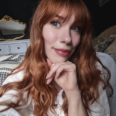 hollycassell Profile Picture