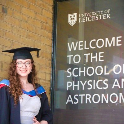 👩🏻🚀 Looking at stars, singing songs, travelling around the world 🌎 PhD Student at the University of Leicester 🌟 Ask me about Europa 🚀