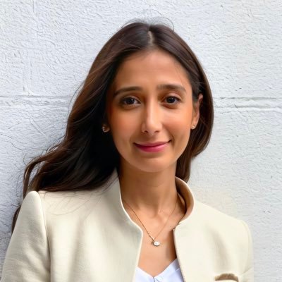 Shahrzadghs's profile picture. scientist in pain