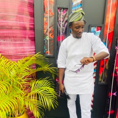 Tofunmind's profile picture. FS Software Engr 👨🏾‍💻