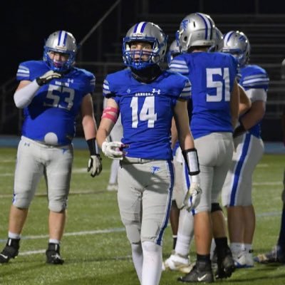 Danvers High School 2024 Basketball Guard Football Wr/Db 6’2 175 3.9 GPA 3 Sport Varsity Athlete lukemetivier2@gmail.com