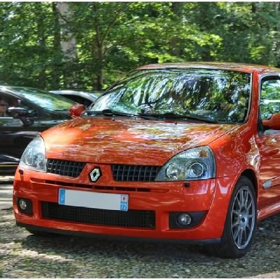 travail chez mercos
passionné de 🚗 
clio 2 rs3 🍊