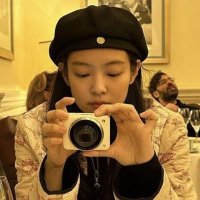 jen (@jendeukcdl) 's Twitter Profile