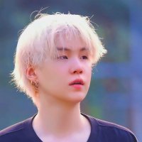 Suga's wife (@btsloverforev7) 's Twitter Profile