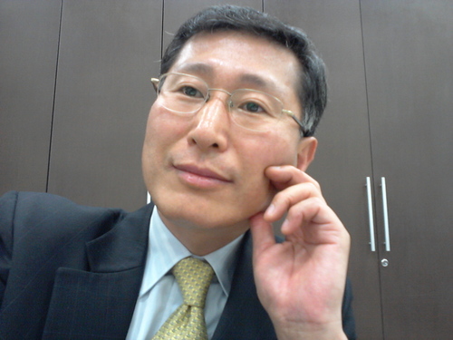 세상살아가는 이야기와 관심있는분야에대해 정보를공유하고싶은 평범한사람