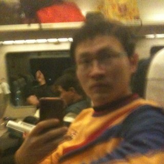 manderchen's profile picture. 