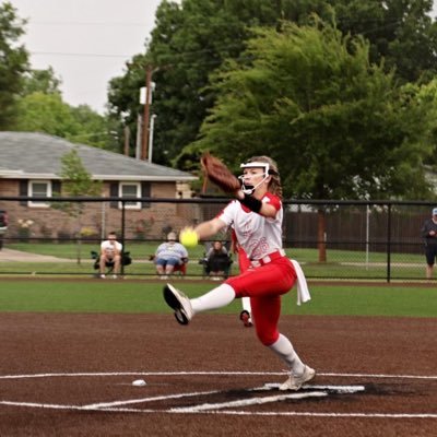 McPherson High School/Kansas Shockers 18u Gold 2025 graduate RHP/CF/2B |4.0 GPA|  addison.chapman25@mcpherson.com