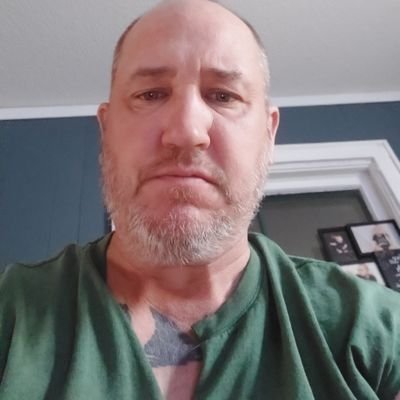 tileguybadass's profile picture. Don't take life so hard..