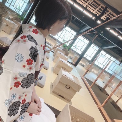 glitter0085's profile picture. TWICEツウィペン♡