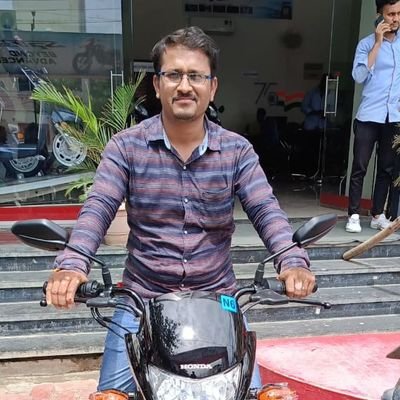 khape1122's profile picture. 