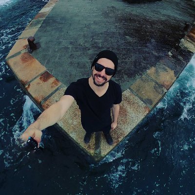 @JonnyTravels
