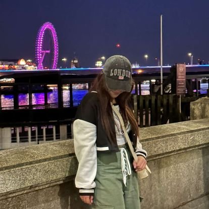 ChloeArya_'s profile picture. 𝓖𝓸𝓭 𝓽𝓪𝓵𝓴𝓼 𝓽𝓸 𝔂𝓸𝓾, 𝔂𝓸𝓾'𝓻𝓮 𝓹𝓼𝔂𝓬𝓱𝓸𝓽𝓲𝓬  𝓨𝓸𝓾 𝓽𝓪𝓵𝓴 𝓽𝓸 𝓖𝓸𝓭, 𝔂𝓸𝓾'𝓻𝓮 𝓻𝓮𝓵𝓲𝓰𝓲𝓸𝓾𝓼.