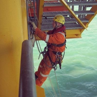 MorphyHele18638's profile picture. Project director in am oil company