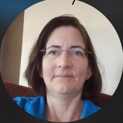 mavis_bella2004's profile picture. 