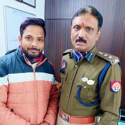 Tax Collector/Office Assistant नगर पालिका परिषद,परशुरामपुरी
Very Influential Person On Social Media😎
📱📲 कॉन्टेक्ट नंबर - 8423997100
FB 🔗 NiteshOfficial100