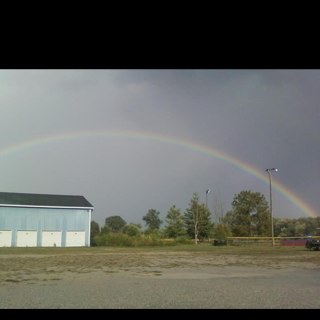 huggabug's profile picture. 