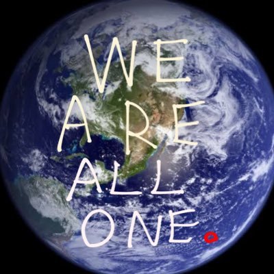 inebook1's profile picture. うさぎさんと2人暮らしの物体X。時代錯誤のアナログお絵描き。心の師、大友克洋先生筆頭に、ミシャさんなど好きです。