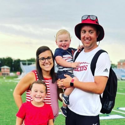 Follower of Jesus, Husband, Father, Head Football Coach @PlymouthRockies