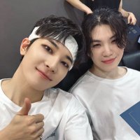 je (@woojeanst) 's Twitter Profile