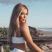 Eva Lovia® (@shimmer858) 's Twitter Profile