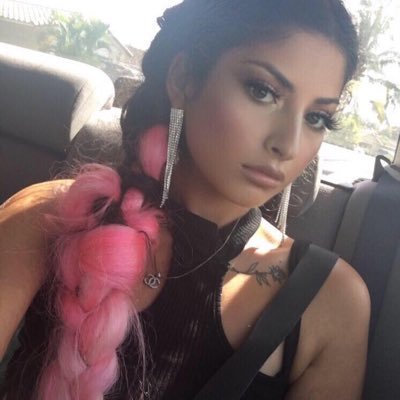 FairyGlitter28's profile picture. Optimistic Passionate about art. #GirlsWhoCode Follow me and be part of my adventure