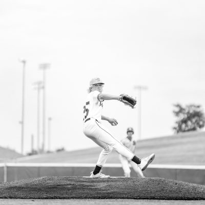 Mukwonago High School LHP | Travel Team: Midwest Halos Scout 2025 | 5’10