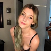 Adalyn Rhae (@darling0darling) 's Twitter Profile