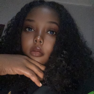 Dluv1621136's profile picture. 