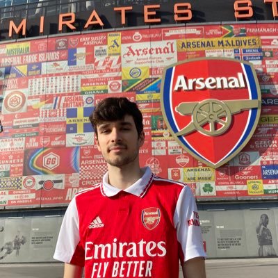 Arsenal, Stade Toulousain, NBA et
 d'autres. 🇫🇷 @arsenal @stadetoulousain