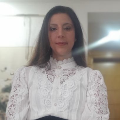 pink8flower's profile picture. She is a Computing science engineer♡ 🇹🇳 
Full-Stack developer React.js  ◇ReactNative◇FramerX◇Typescript♤
Node.js▪ sveltjs # angular ts ♡ Vuejs/ts