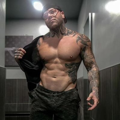 💪Army ranger💪
🍑Help women in the best shape of thier life❤