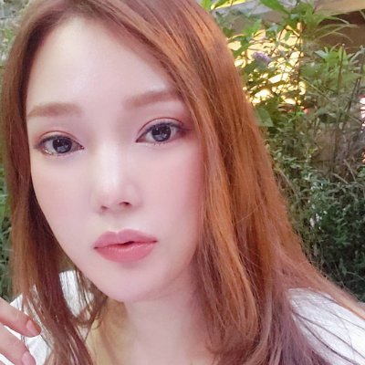 @Mumubabywear
Name: Li Xin from Hong Kong

Hobbies: Traveling and camping, swimming, golf, cycling.

I am a 21st Century Beauty Salon shareholder and diversity