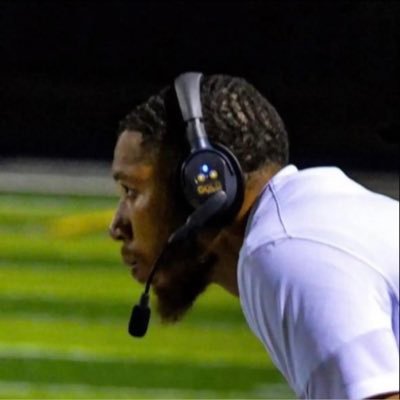 BElieve In YOUrself♻️ Offensive Coordinator @ Rainier Beach HS Performance Coach Blessed DreamBIG