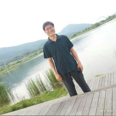 Kim SeongWoo=followback, follow for follow / 金成佑 = 回关, 回追, フォロバ
/ 김성우=선팔 & 맞팔