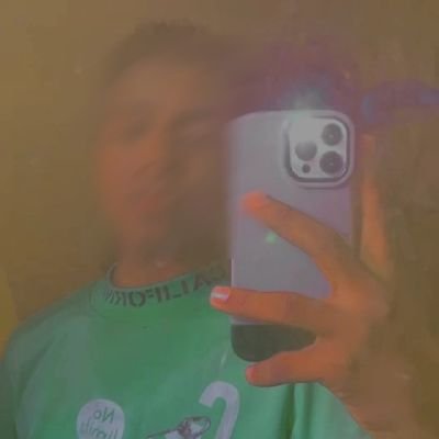 🖤🦋🥀 𝒊'𝒎 𝒂 𝒔𝒊𝒎𝒑𝒍𝒆 𝒑𝒆𝒓𝒔𝒐𝒏 𝒘𝒉𝒐 𝒉𝒊𝒅𝒆𝒔 𝒂 𝒕𝒉𝒐𝒖𝒔𝒂𝒏𝒅. 𝒇𝒆𝒆𝒍𝒊𝒏𝒈𝒔 𝒃𝒆𝒉𝒊𝒏𝒅 𝒕𝒉𝒆 𝒉𝒂🖤
