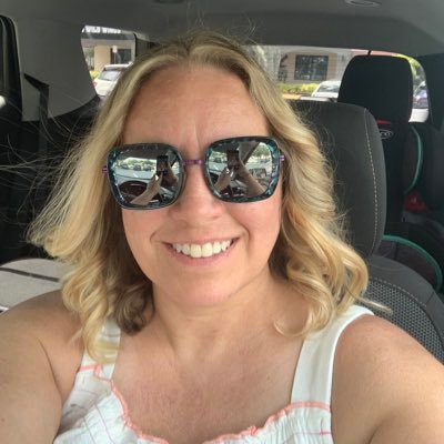 Wife, Mother, Educator, Instructional Designer, Learner, Sports Fan, Book Nerd, @QuinnipiacU ‘02, @QU_online ‘19, @UWF ‘22 👩🏼💻🏑🍎