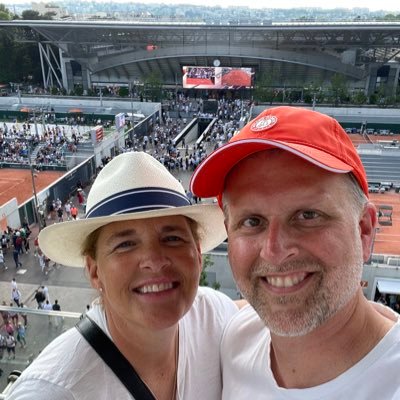 Otis2WendyR's profile picture. 