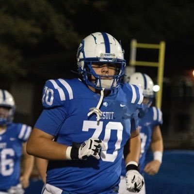 Jesuit Tampa High School Football | Class of 26 | Offensive Lineman: Right Tackle | 6’4.5 293lbs | 4.57 GPA | 1540 SAT | NCAA ID: 2402216725