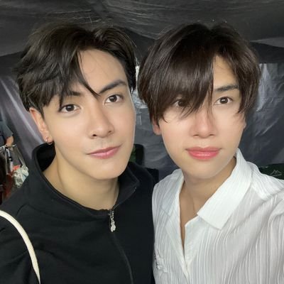 mybabiedunkest's profile picture. JD💛
WE💙❤️