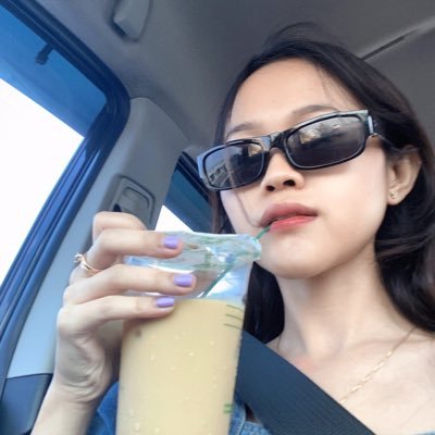 Tiiviinii's profile picture. que sera sera