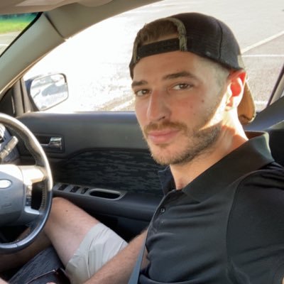 999Charles's profile picture. ⌈🇨🇦YUL⌋ ⧖ Le barman polyglotte