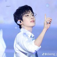ren (inactive) (@mwonwoo_k) 's Twitter Profile