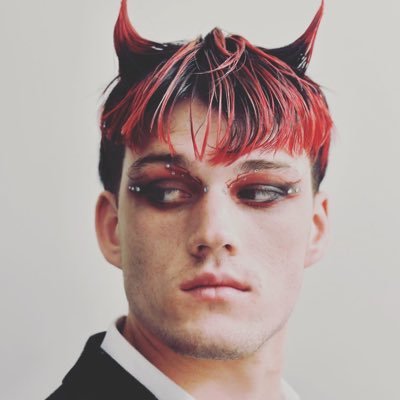 🔞➕ NSFW Content‼️ Cosplay, Life, and so much more😈 21 yr old/pan🏳️🌈‼️‼️‼️ For Business Inquirys📩: evancowdrey0@gmail.com 👇Exclusive Content👇