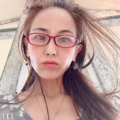 freezedry_holly's profile picture. 全ての【本質】を探し求める。感じたことを呟やこう。楽しそうに嬉しそうに気持ちよさそうに幸せそうに歌うSinger🎙公園で歌うの大好き⛲️ 【人生は信念のままに】アカウント返して欲しい。