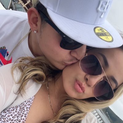 Marissa ❤️👩❤️💋👨 IG @itsmarcusfooly TT @itsmarcusfooly
