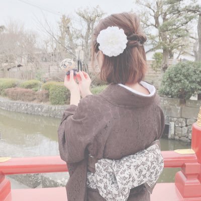 成人済！21歳| ᐕ)ﾉ🌷ちょっとだけ腐思考🥀(赤安🎡)降谷零さんを全力応援中です💐赤井さん/ベル姐/博士もゆるく🌸同担様◎夢思考はありません🌼レジンアクセサリー作ってます🤍アクセサリーのご注文はリプまたはDMにてよろしくお願いします🫶ヘッダーはかるちゃ(@karu_385)❤︎ ︎#阿笠博士の孫