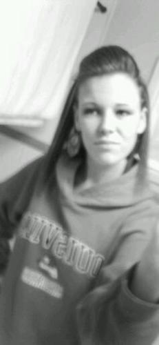 KaraBareElise's profile picture. Im 18 I Already Kno Wht Life Throwin @ Me So Imma Throw It Right Back,! Gettin Papper $ , Partyin & Coolin It Is Wht Im Down For! *!